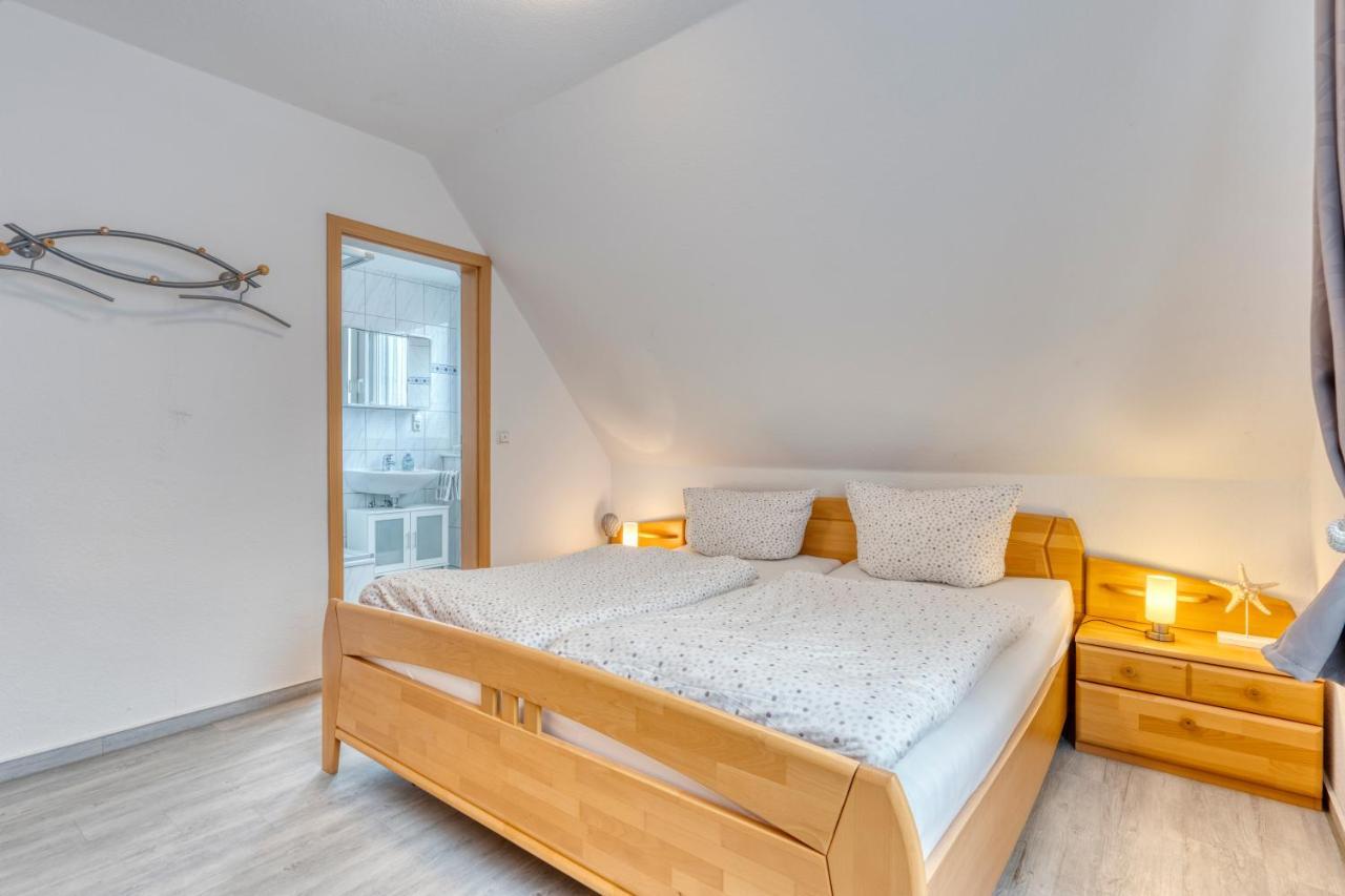 Ferienhaus Waldrose ノルダーナイ エクステリア 写真